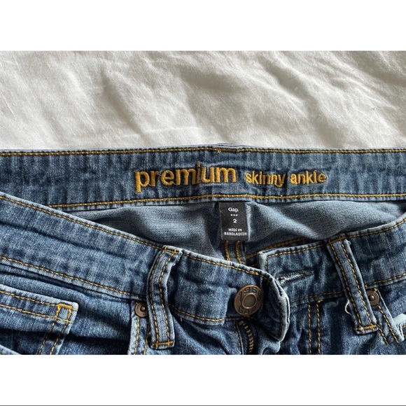 Gap skinny ankle jeans, medium blue wash - Picture 2 of 2